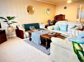 Seafront Apartment Cooden